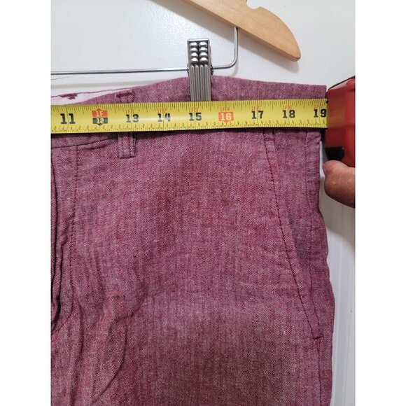 Old Navy Men's Red Herringbone Shorts With Button Closure & Pockets Size 38 - Picture 7 of 12